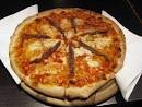 pizza an.jpg