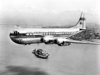 Pan_Am_Stratocruiser_San_Francisco.jpg